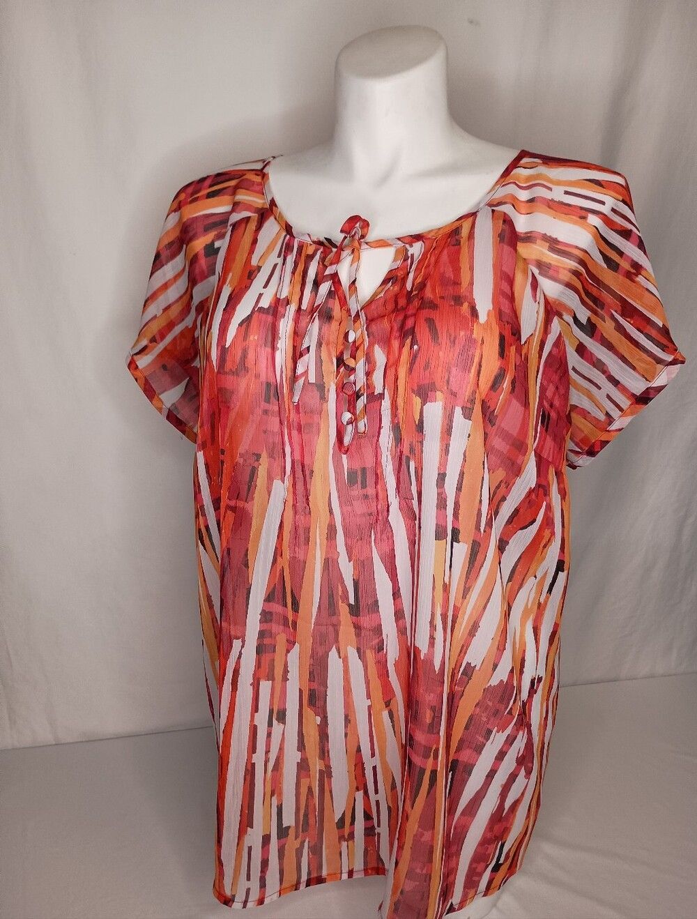 Women's Size 2X Plus Size SHEER Geometric Print Pullover Blouse Summer - Picture 5 of 9